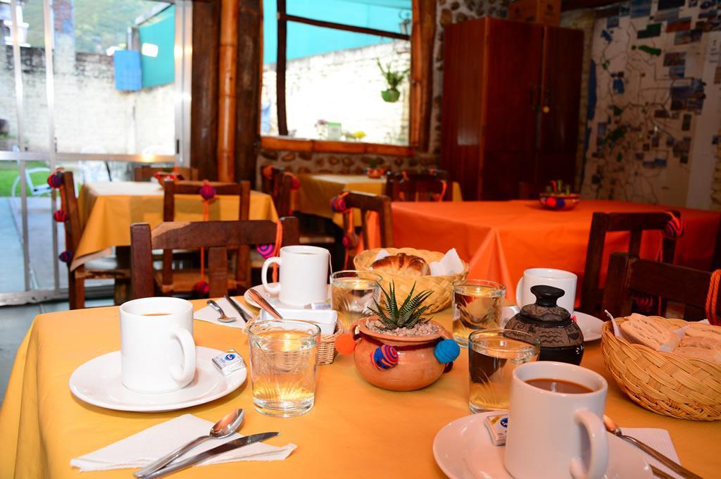 Hostal Yatasto Σάλτα Εξωτερικό φωτογραφία